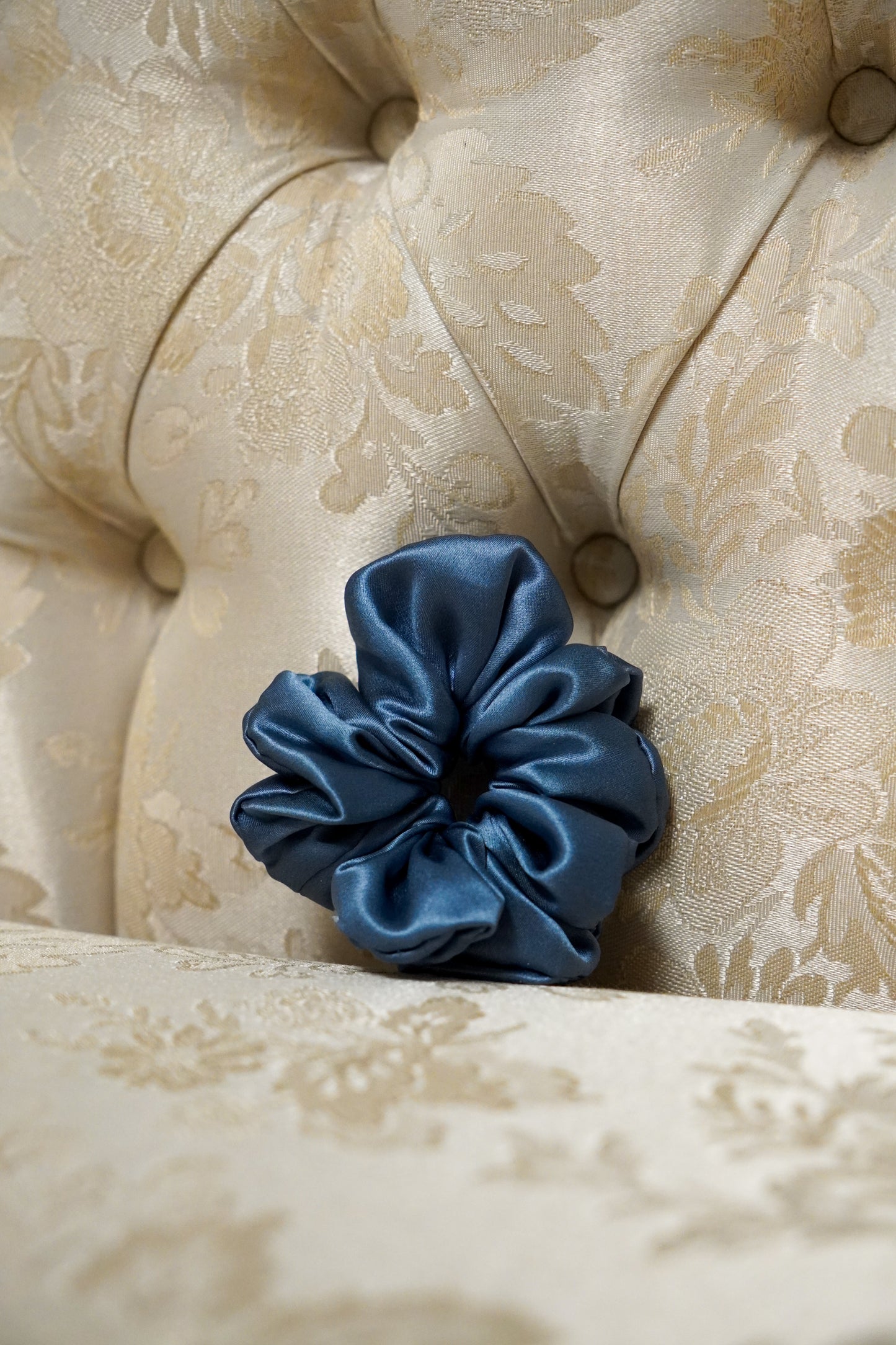 BLUE SILK HANDMADE SCRUNCHIES - SEWN BY CHLOE