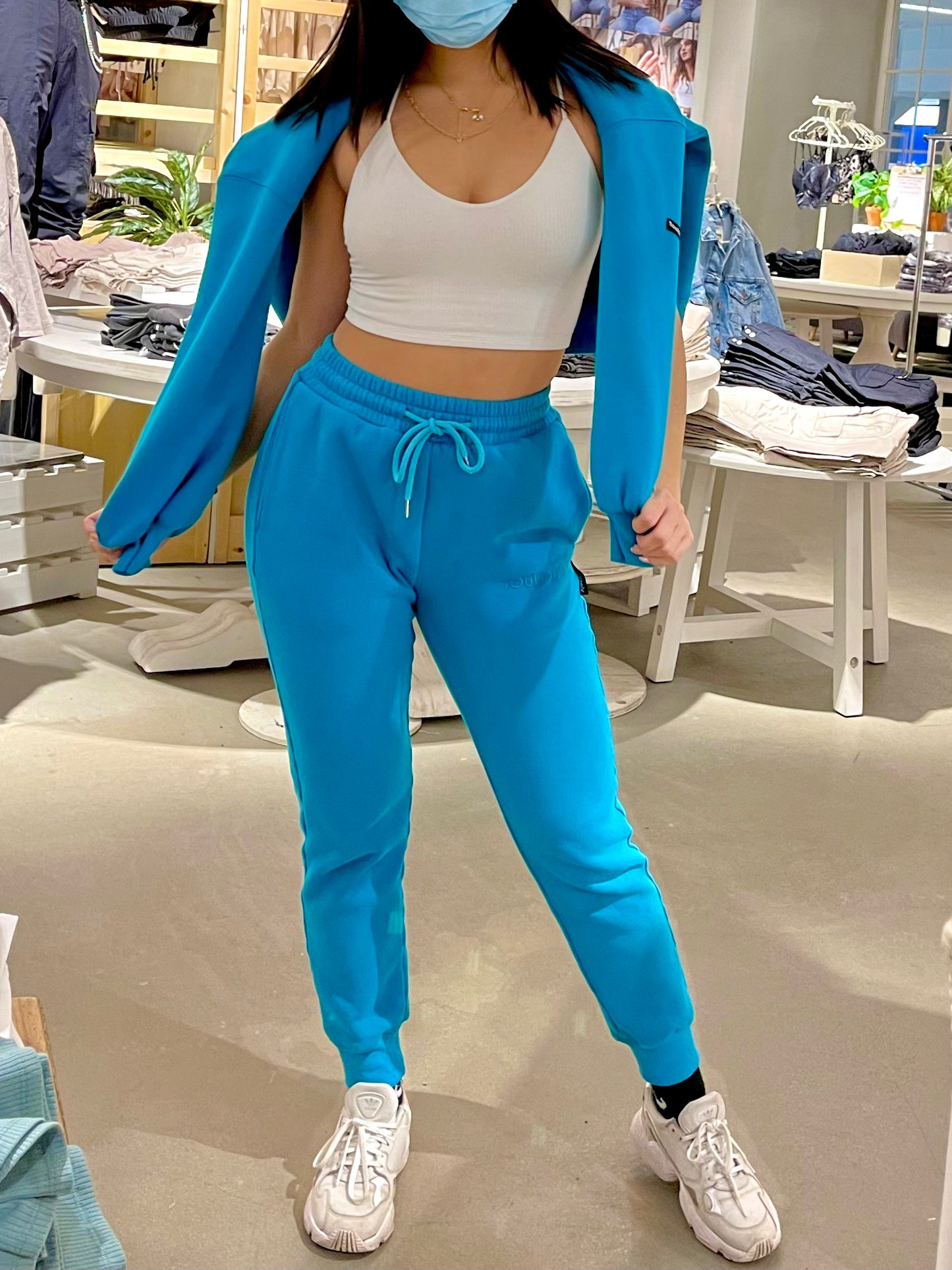 BLUE JOGGERS